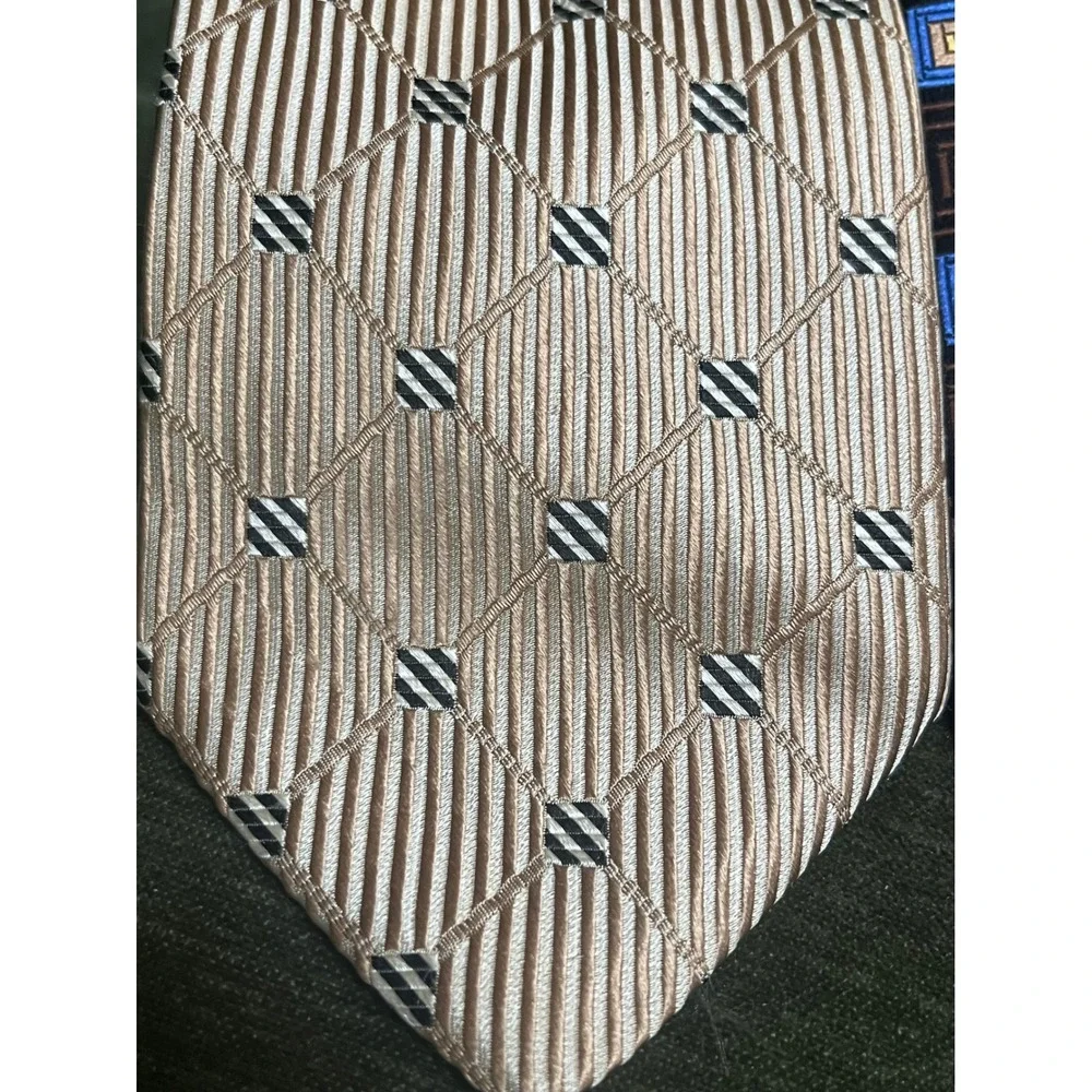 Milano's Clothier Mens Silk Necktie Lot‎ 4 Geometric Medallion Italy Silk USA